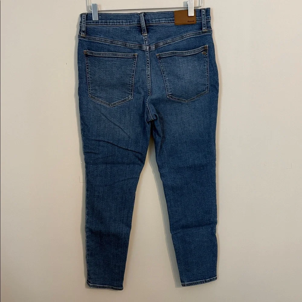 Madewell 9” Mid-Rise Button-Fly Crop Jeans Size 30 - Picture 3 of 4